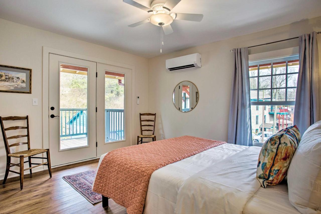 Saluda Main Street Retreat - Central Location! Exterior photo